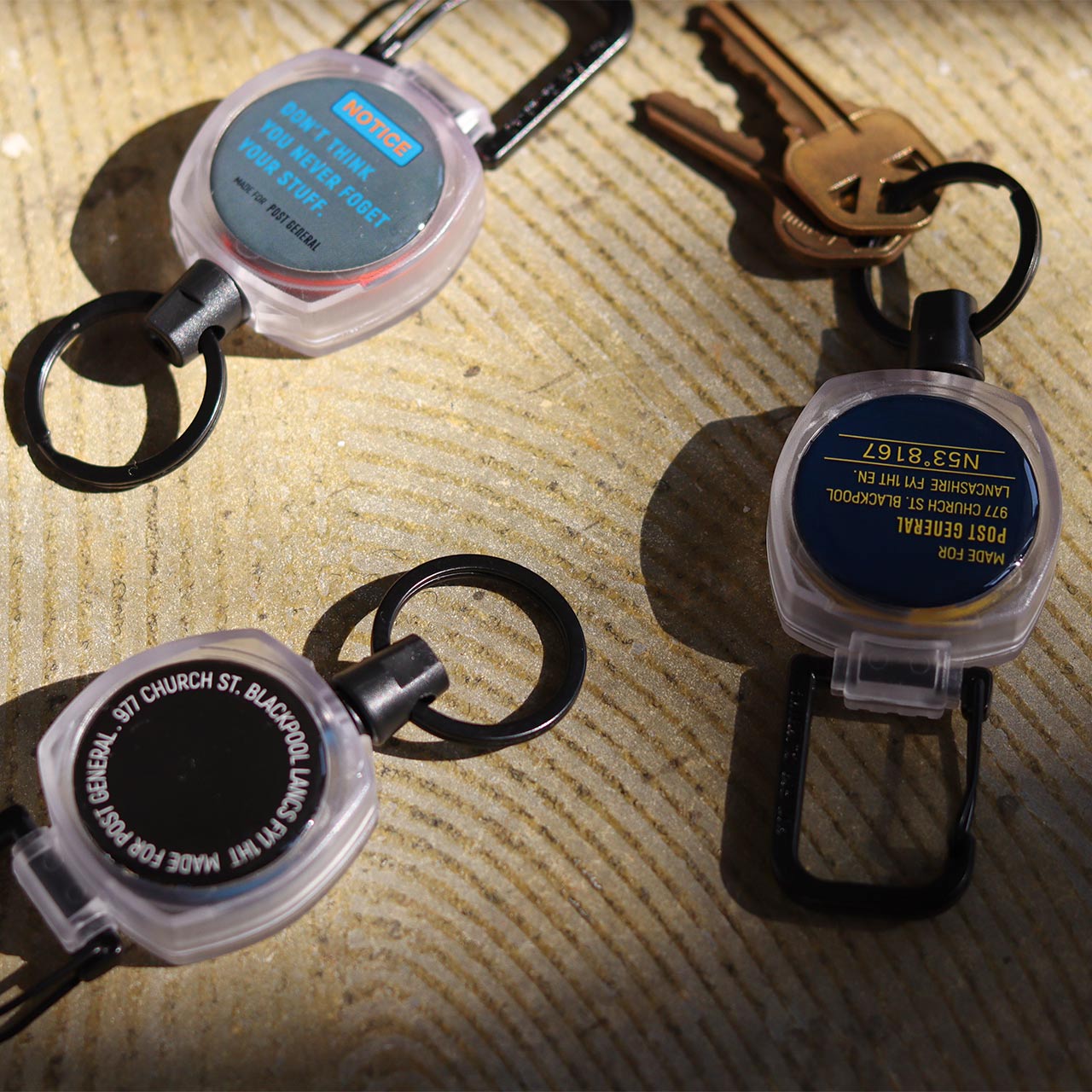 COLOR CORD REEL KEY HOLDER / カラーコード リールキーホルダー