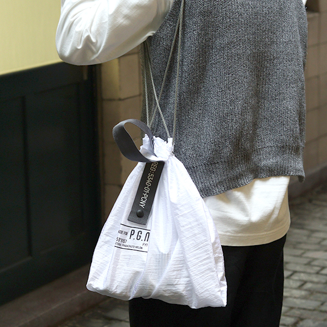 PACKABLE PARACHUTE NYLON BAG / パッカブル パラシュートナイロン