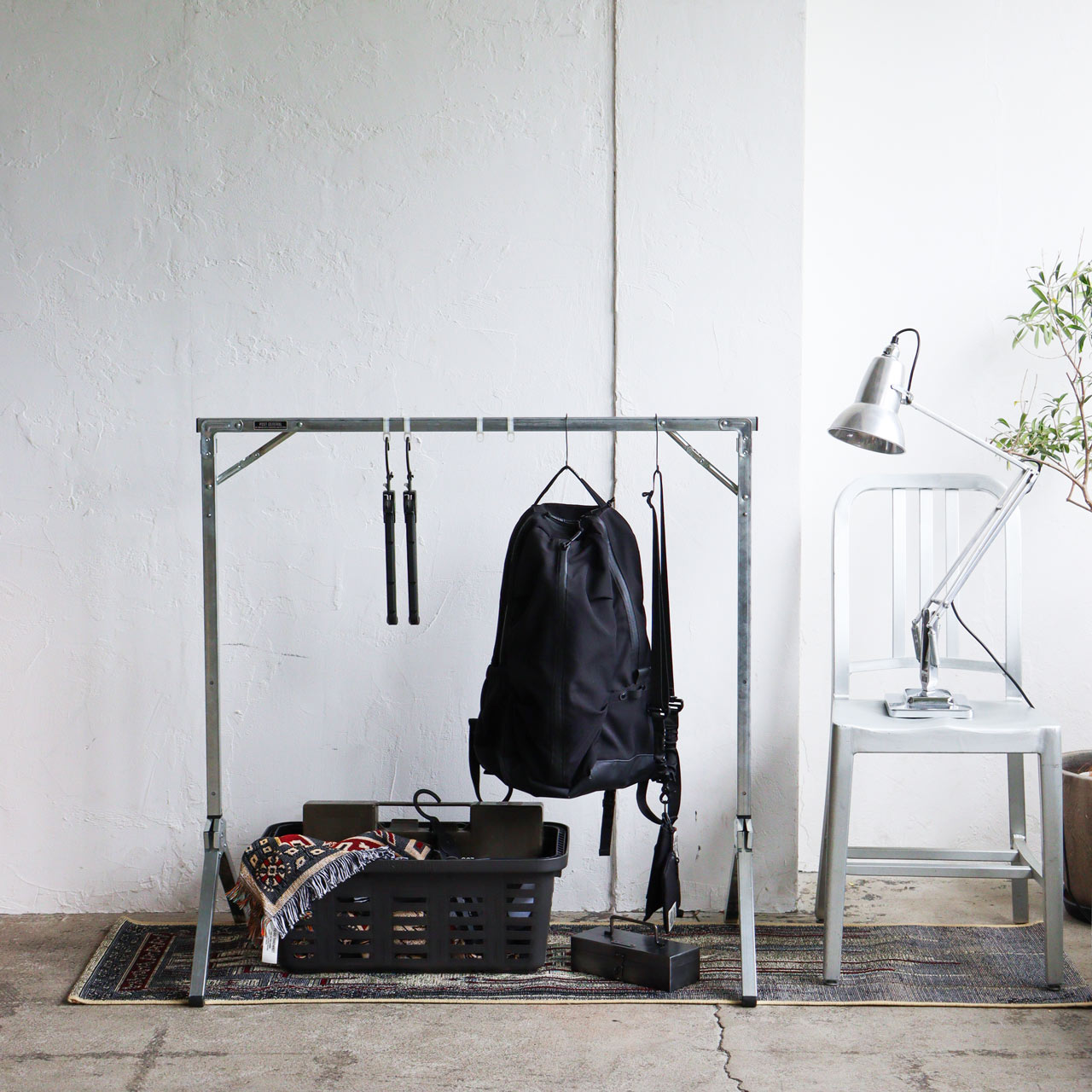 EXHIBITION FOLDABLE HANGER RACK / エキシビション フォルダブル