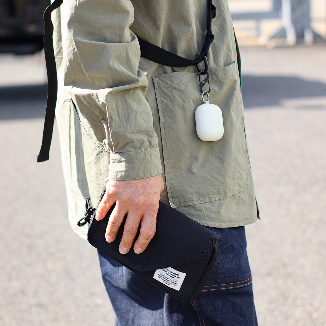 SLING WALLET POUCH / スリングウォレットポーチ - BLACK 【982340010