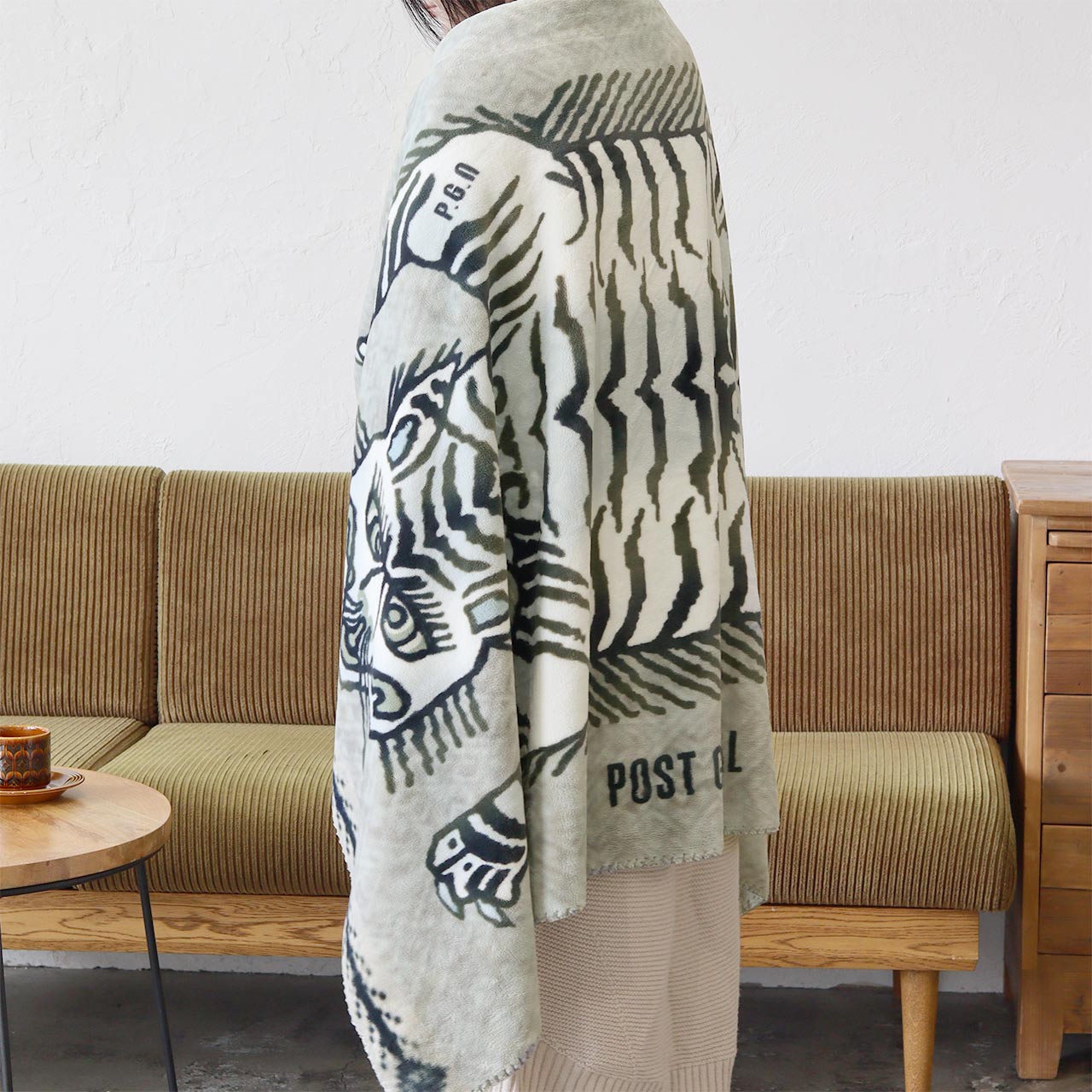 FLANNEL FLEECE BLANKET / フランネル フリースブランケット - TIGER