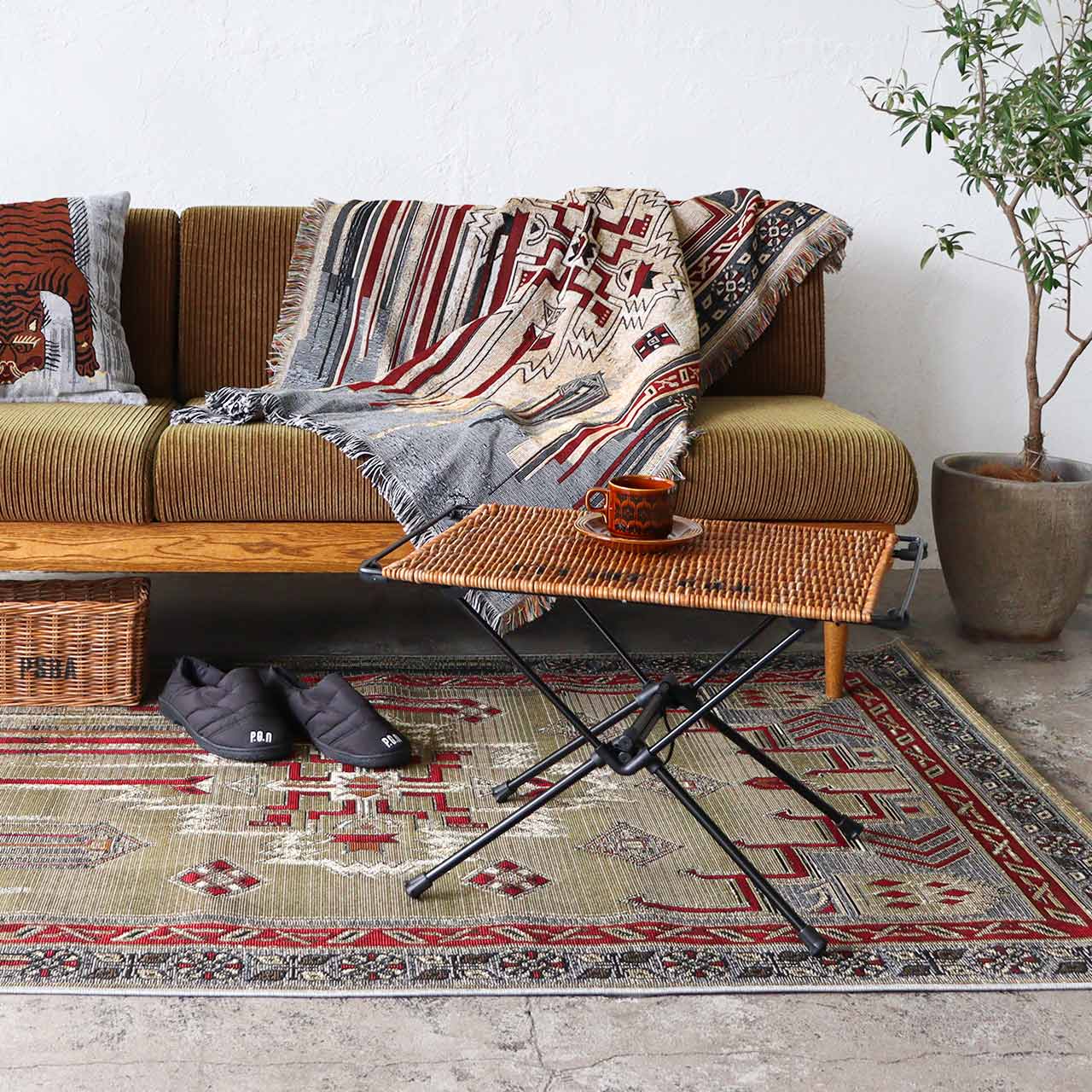 FOLDING RATTAN TABLE -BY THE AROROG.- / フォールディングラタン