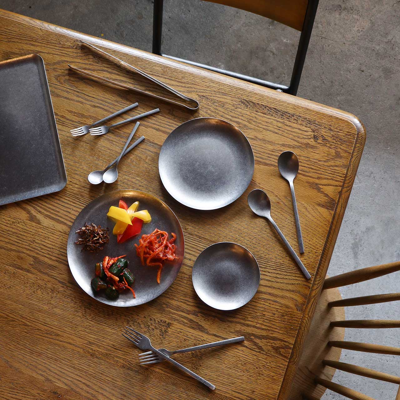 GRACE ROUND FLAT PLATE / グレイス ラウンドフラットプレート - 13cm