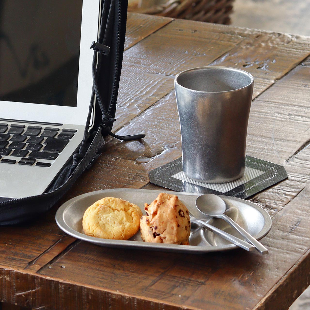 GRACE OVAL 2COMPART PLATE / グレイス オーバル2コンパートメント