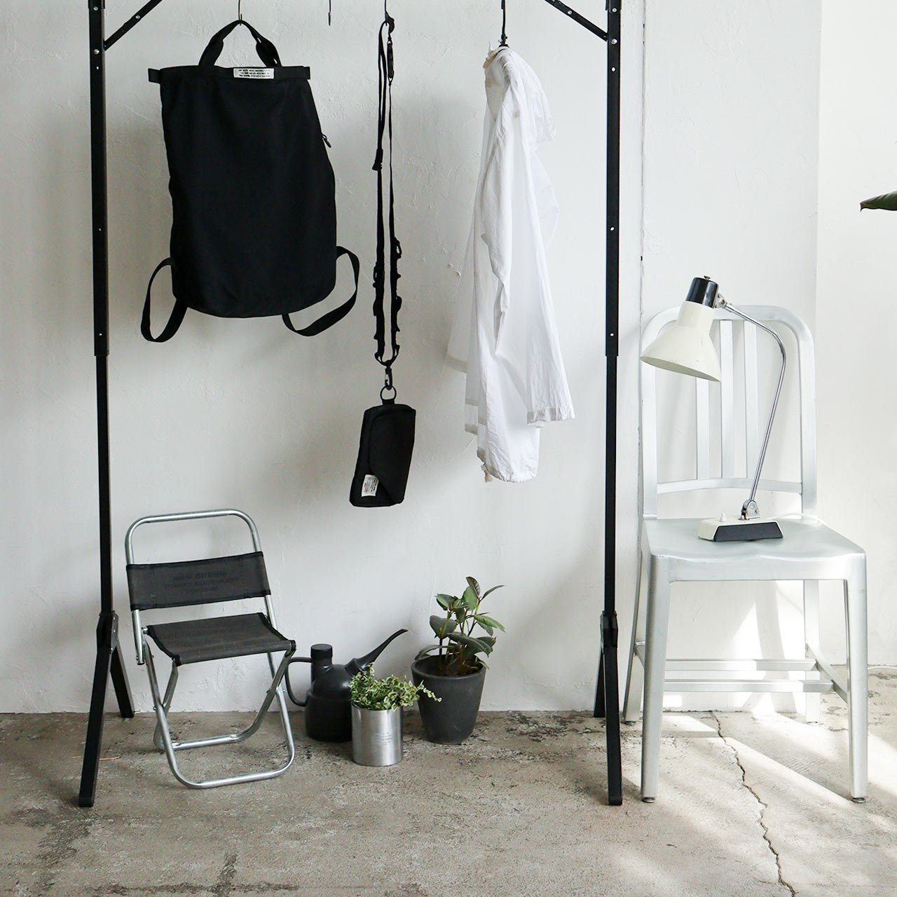 WAXED CANVAS FOLDING MINI STOOL / ワックスドキャンバス
