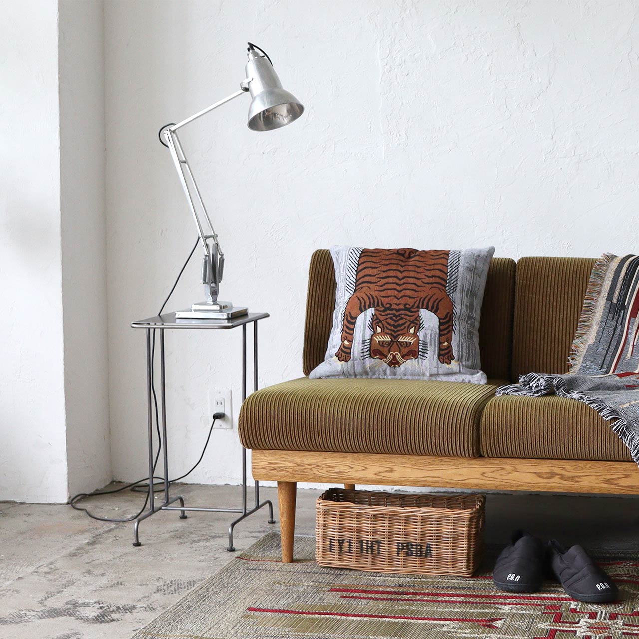 INDUSTRIAL SIDE TABLE / インダストリアル サイドテーブル