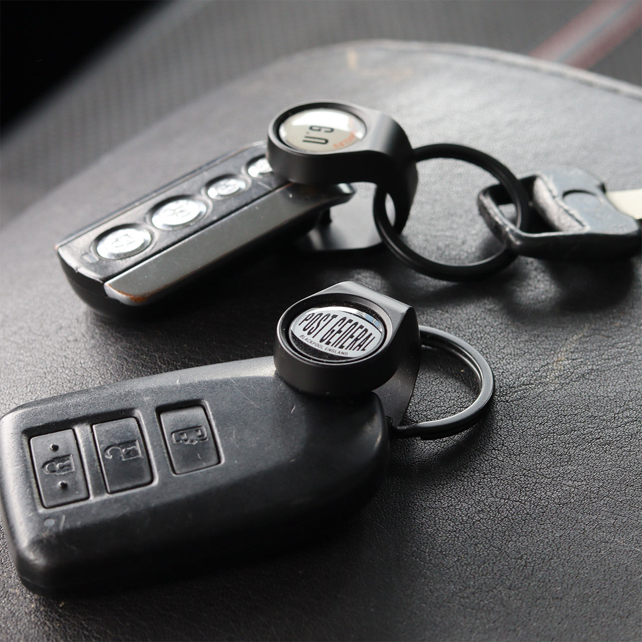 ZINC ALLOY VEHICLE KEY HOLDER / ジンクアロイ ビークルキーホルダー
